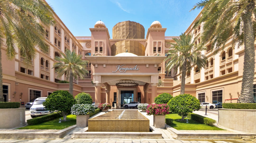 The entrance of the Kempinski hotel at Pearl Qatar