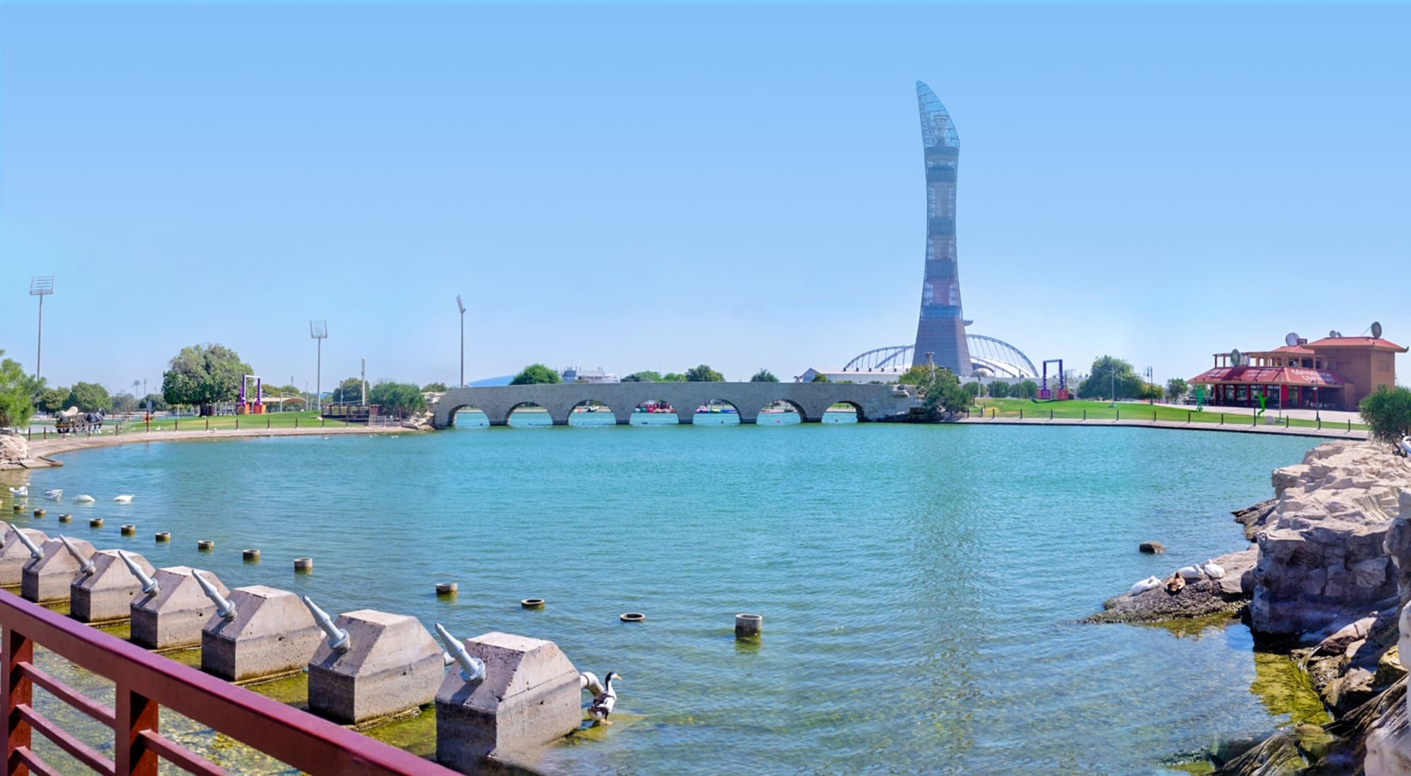 The lake at Aspire Park